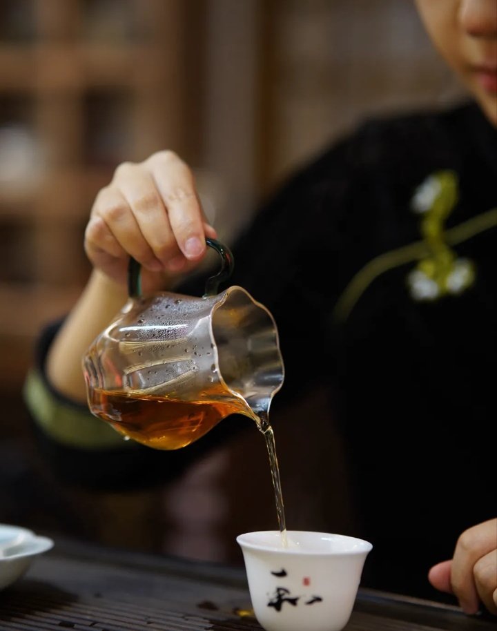元朗区如何约到鸡公司/元朗区咋约得便宜的鸡怎么约/约的鸡公司fds